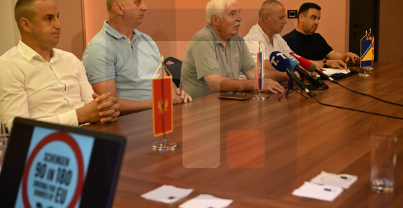 ЕК да до 10. августа нађе рјешење за возаче камиона