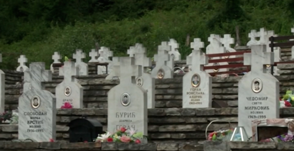 Novitović optužuje Prodanovića za opstrukciju izgradnje Memorijalnog centra u Bratuncu