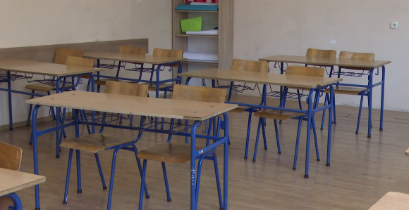 Alarm upaljen: Sve veći broj učenika napušta školu