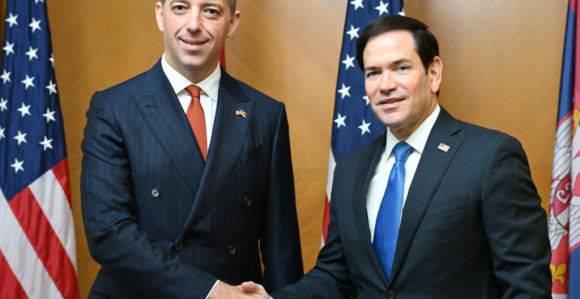 Đurić: Nova stranica u odnosima Srbije i Amerike