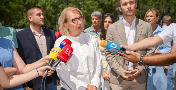 Smanjiti porez na zdravlje i osnovne životne potrebe