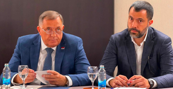 Analitičari i opozicija upozoravaju: Zloupotreba javnih resursa i podataka glavno oružje režima pred izbore