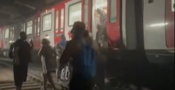 Пожар у метроу у Барселони: Скоро 140 људи повријеђено