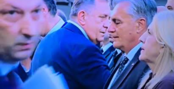Dodik ponizio Srbe: Predsjedniku Srpske nije dozvolio da govori na obilježavanju "Oluje"