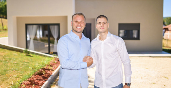 Tomi Vukomanoviću dom od porodice Stanivuković