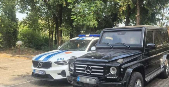 Zvicerov blindirani "mercedes" pronađen u Crnoj Gori
