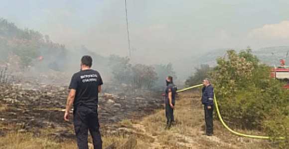 Aktivno više požara, najteža situacija na području Bileće