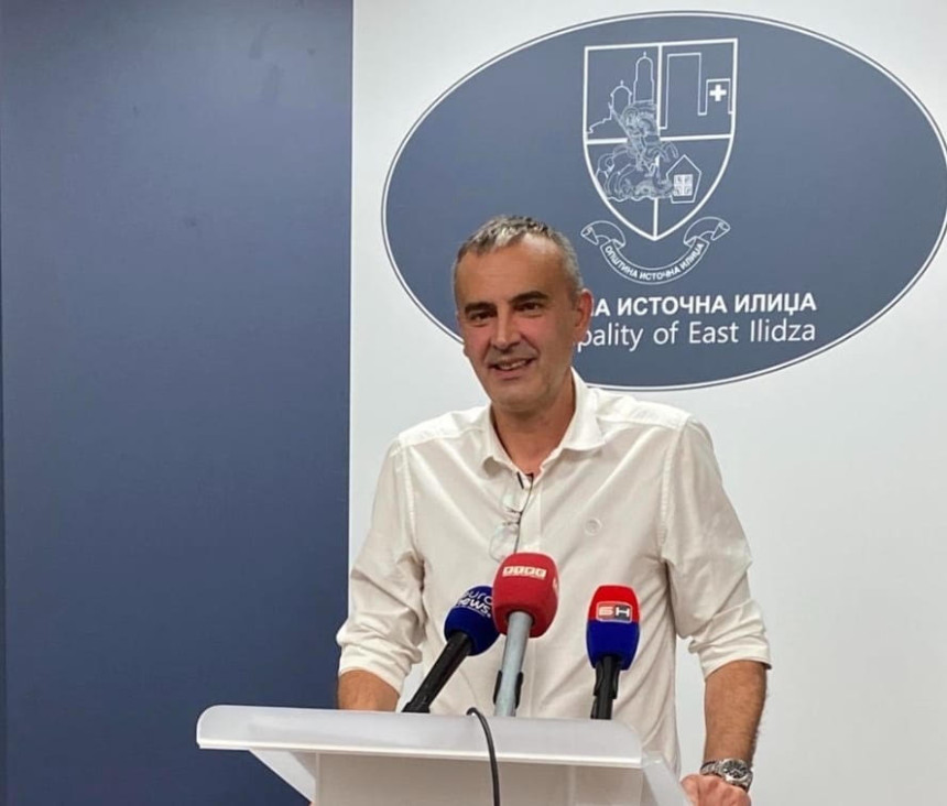 Željka Cvijanović se ponaša kao da je pala s Marsa