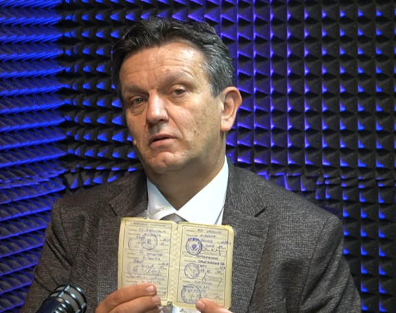Блануша показао војну књижицу - Ево гдје сам био и шта сам радио у рату!