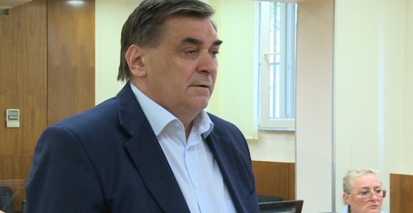 ВИРАЛНИ ВИДЕО ОТВОРИО РАСПРАВУ: Ко је Обрен Петровић и које се контроверзе везују за његово име?