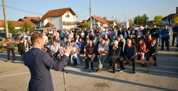 Gudronska jama je ekološka bomba, nadležni ćute!