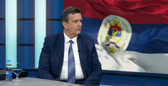 Prosvjetni radnici moraju biti zaštićeni i imati veće plate