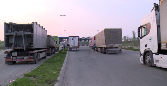 Problem sa licencama još nije riješen, vozači ogorčeni