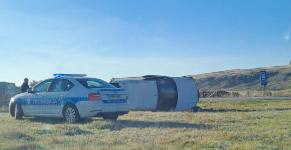 Teška nesreća kod Sokoca: Muškarac poginuo