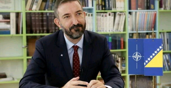 Brisel: NATO je u BiH, Srbija je vojno neutralna