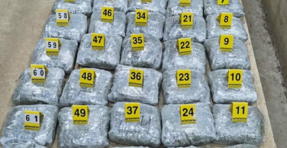 Na Vraćenovićima u kamionu pronađeno oko 65 kg marihuane