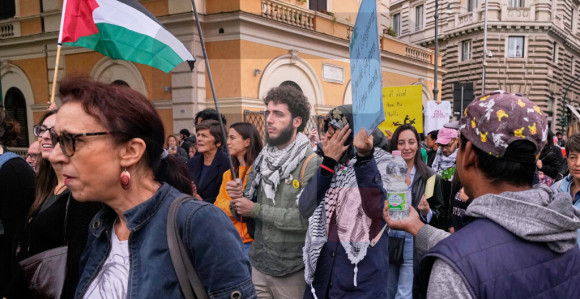 У Риму демонстрације под слоганом „Италија ван рата“