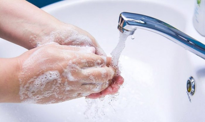 Pranje ruku nakon toaleta
