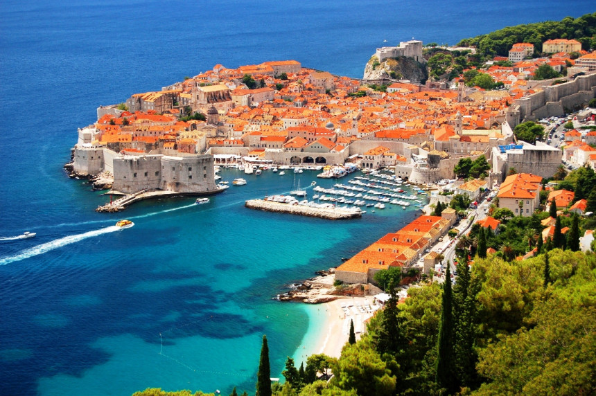 Masovni turizam pregazio Dubrovnik