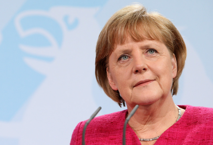 Merkelova i dalje dominira Evropom