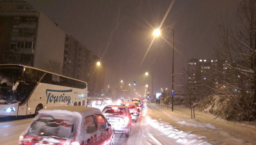Sarajevo: Snijeg izazvao kolaps