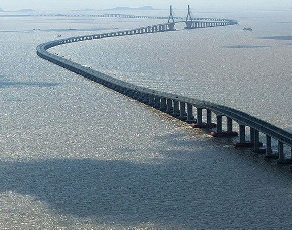 Отвара се најдужи мост преко мора на свијету