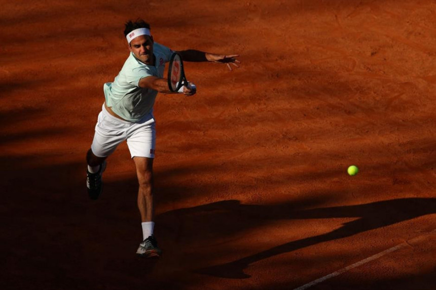Федерер не размишља о пензији!