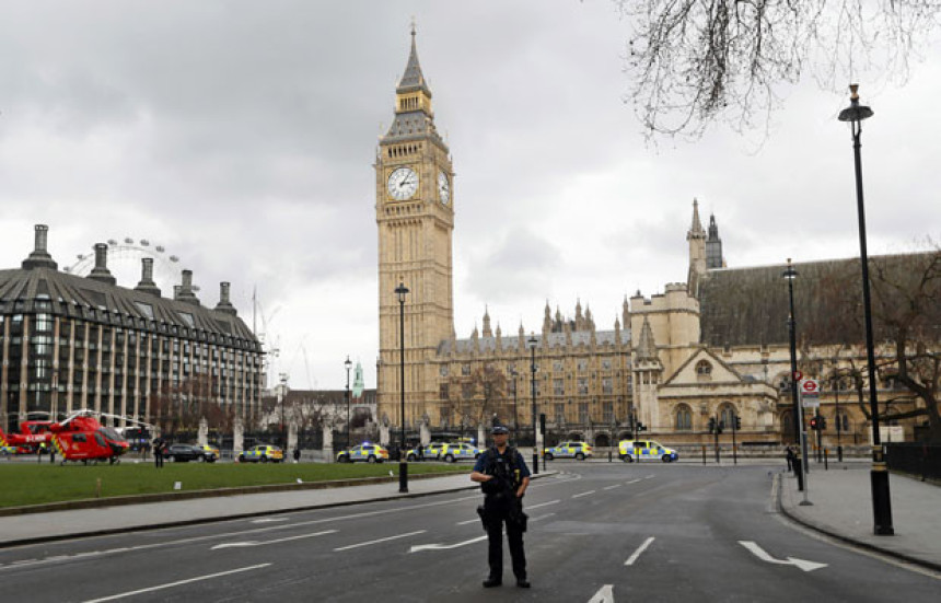Racije zbog napada u Londonu