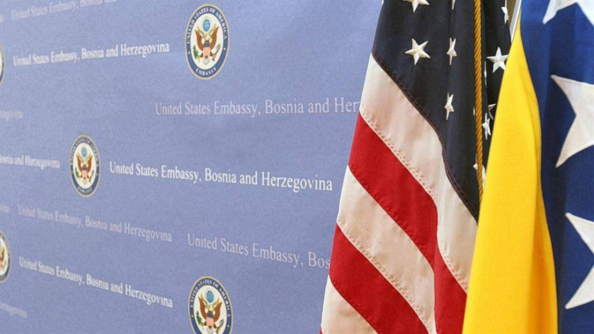Ambasada SAD: Pronaći počinioce