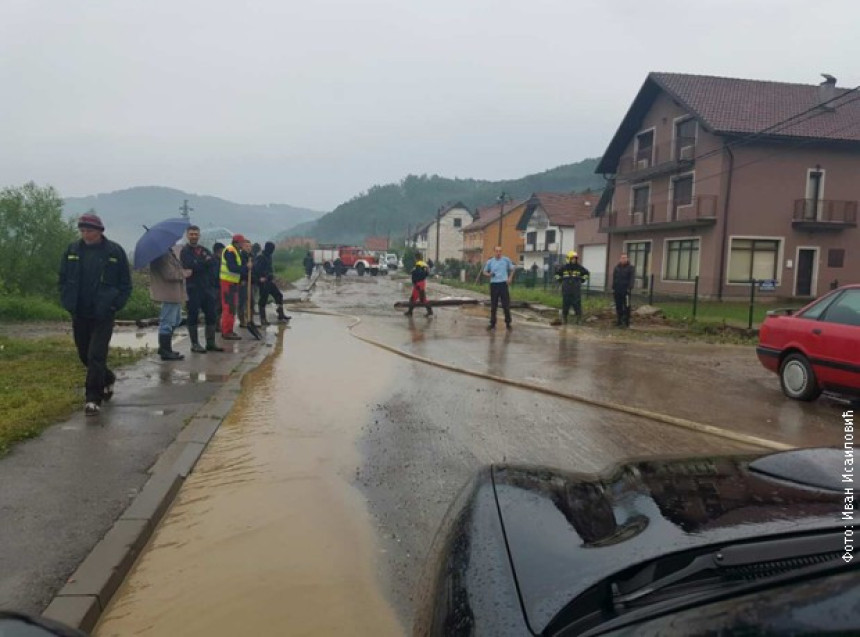 Kiša izazvala poplave u Srbiji