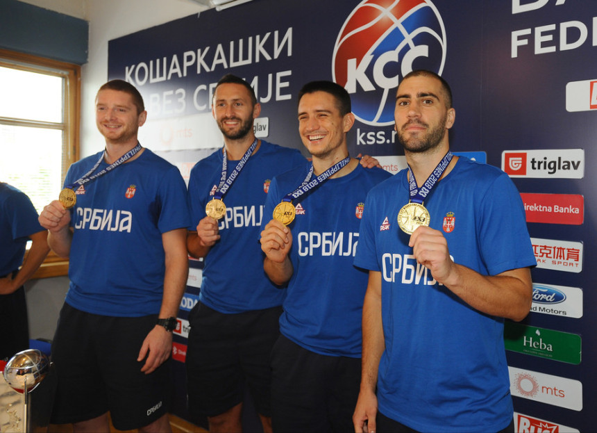 SP: Srpski basketaši u polufinalu!