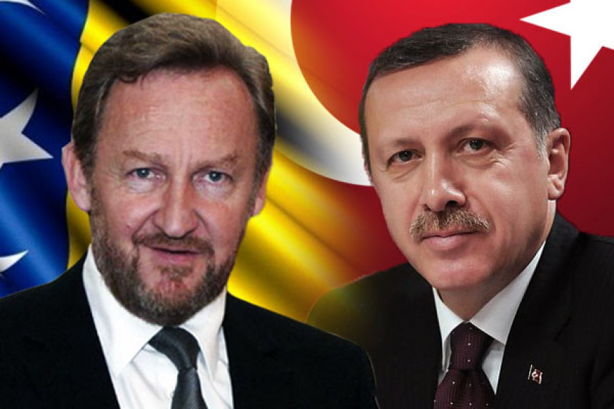 Turska i SAD gurnuli Bakira u sukob