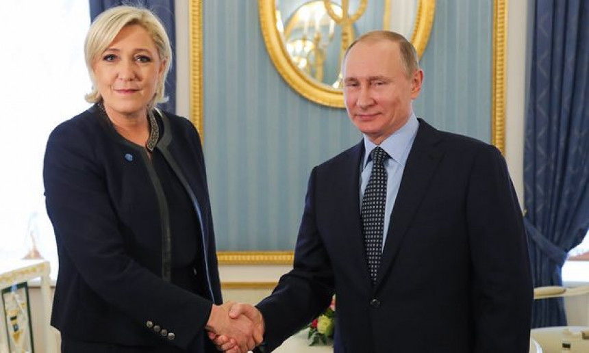 Sastali se Putin i Marin Le Pen