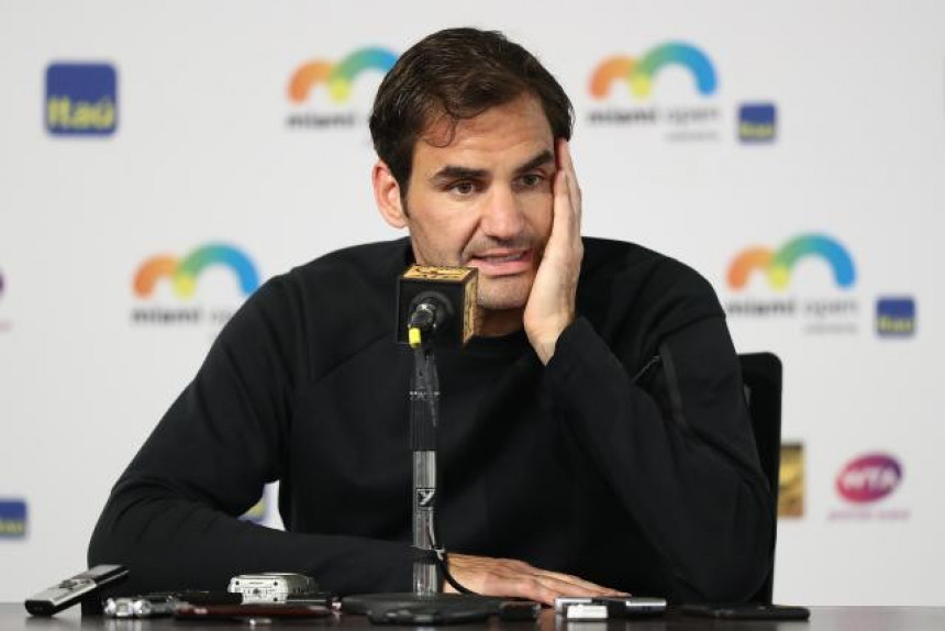 Uzdrmani Federer opet preskače sezonu na šljaci!