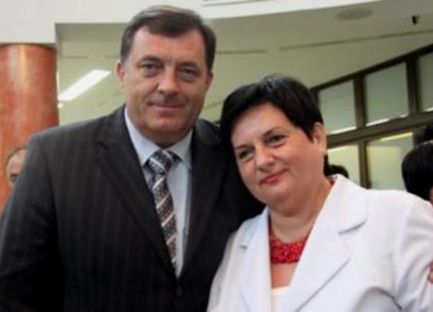 Nove laži i podvale Dodika i Majkićeve