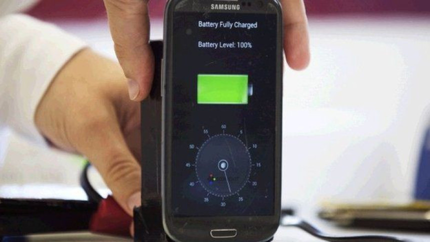 Батерије мобилних телефона ћемо пунити само неколико секунди