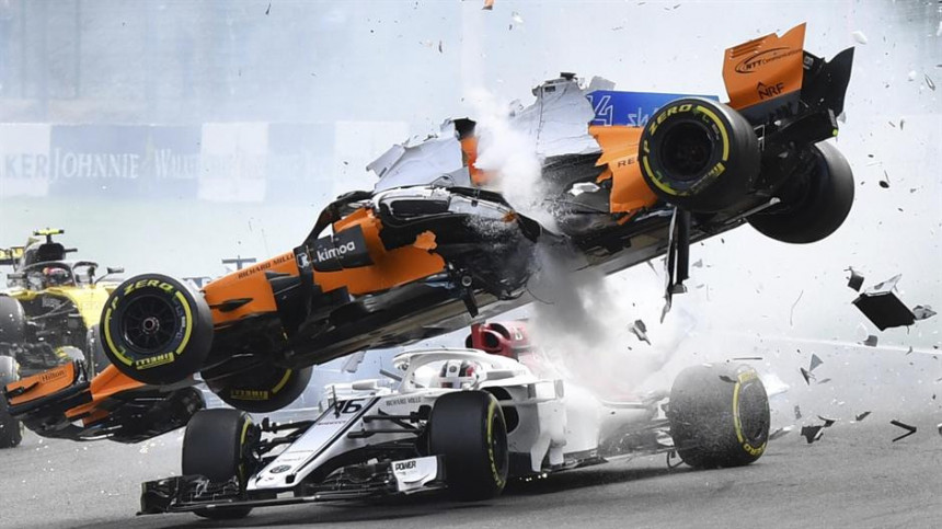 F1: Alonso leteo nakon udesa - sve je u redu!