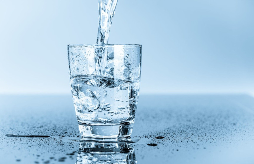 Kada je zdravo piti vodu, a kada ne?