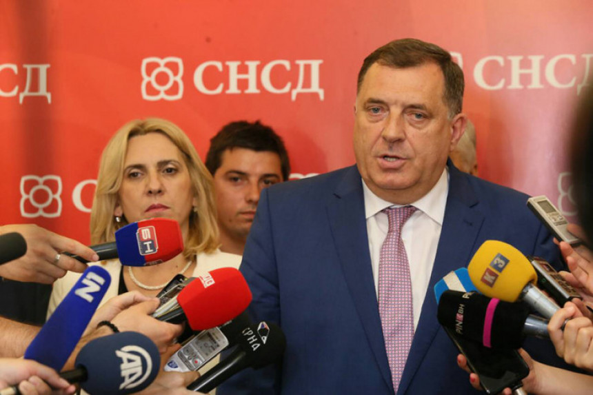 Kandidati Dodik i Cvijanovićeva 