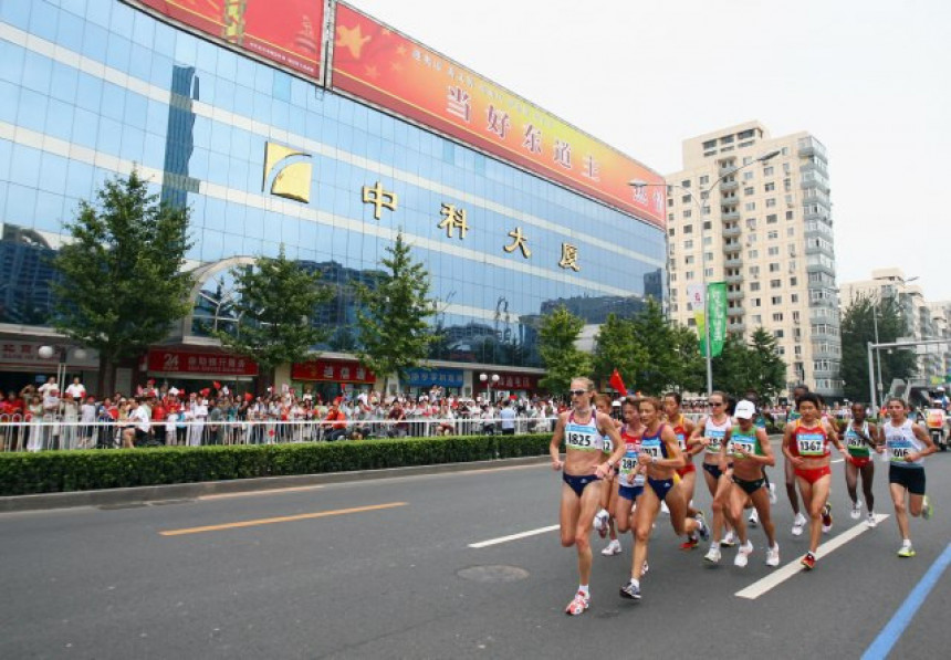 Maratonci varali u Šenženu - trčali kroz grmlje!